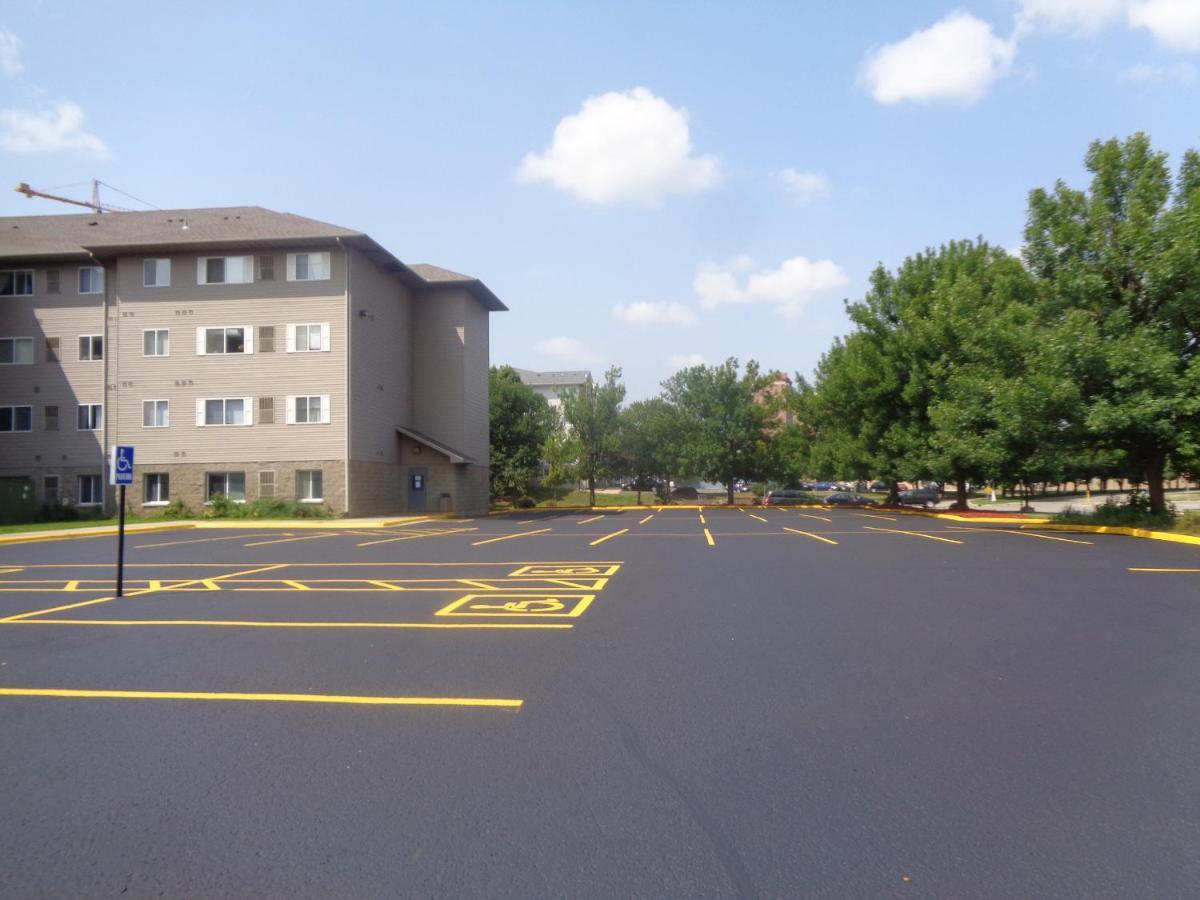 Riverview Suites Apartments Rochester Dış mekan fotoğraf